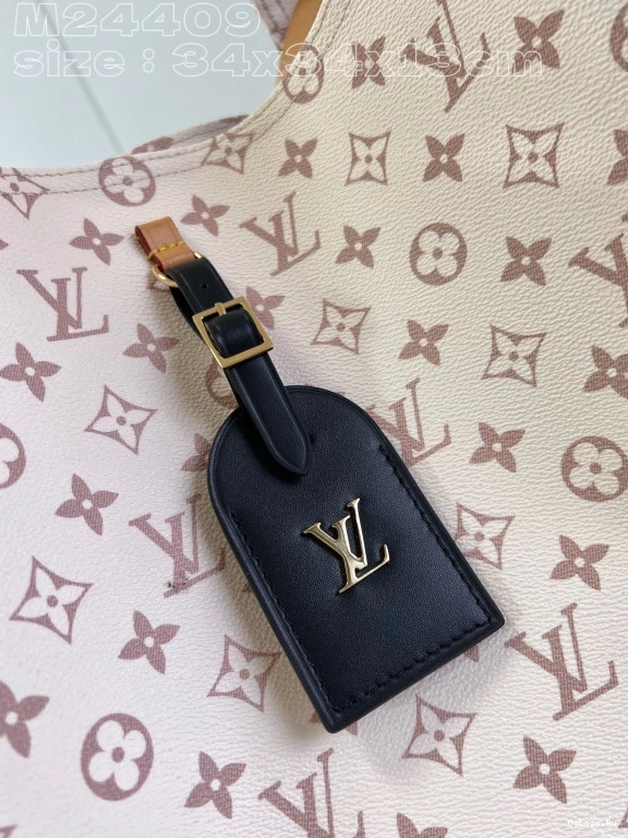 Atlantis VUITTON GM LOUIS 0519